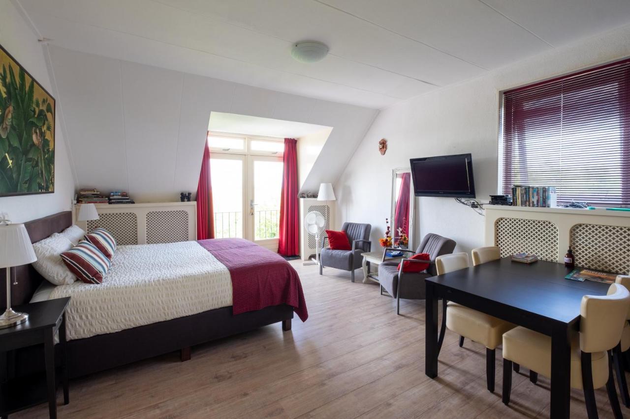 B&B Landleven Хеллевутслёйс Экстерьер фото