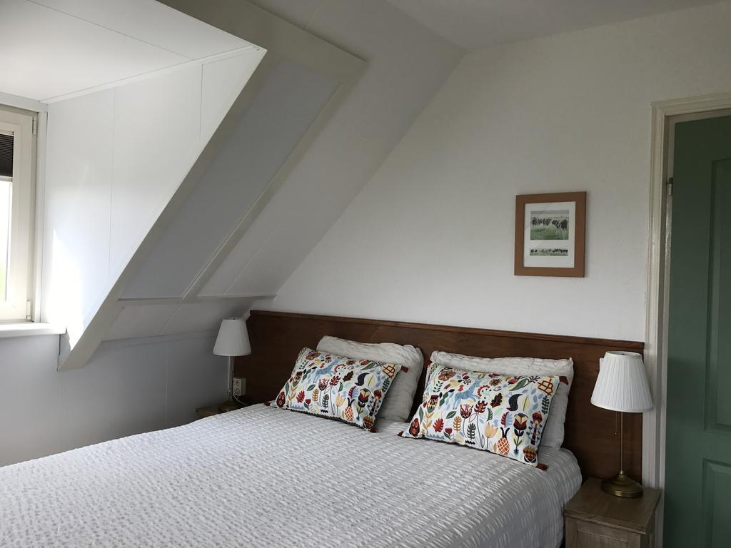 B&B Landleven Хеллевутслёйс Экстерьер фото